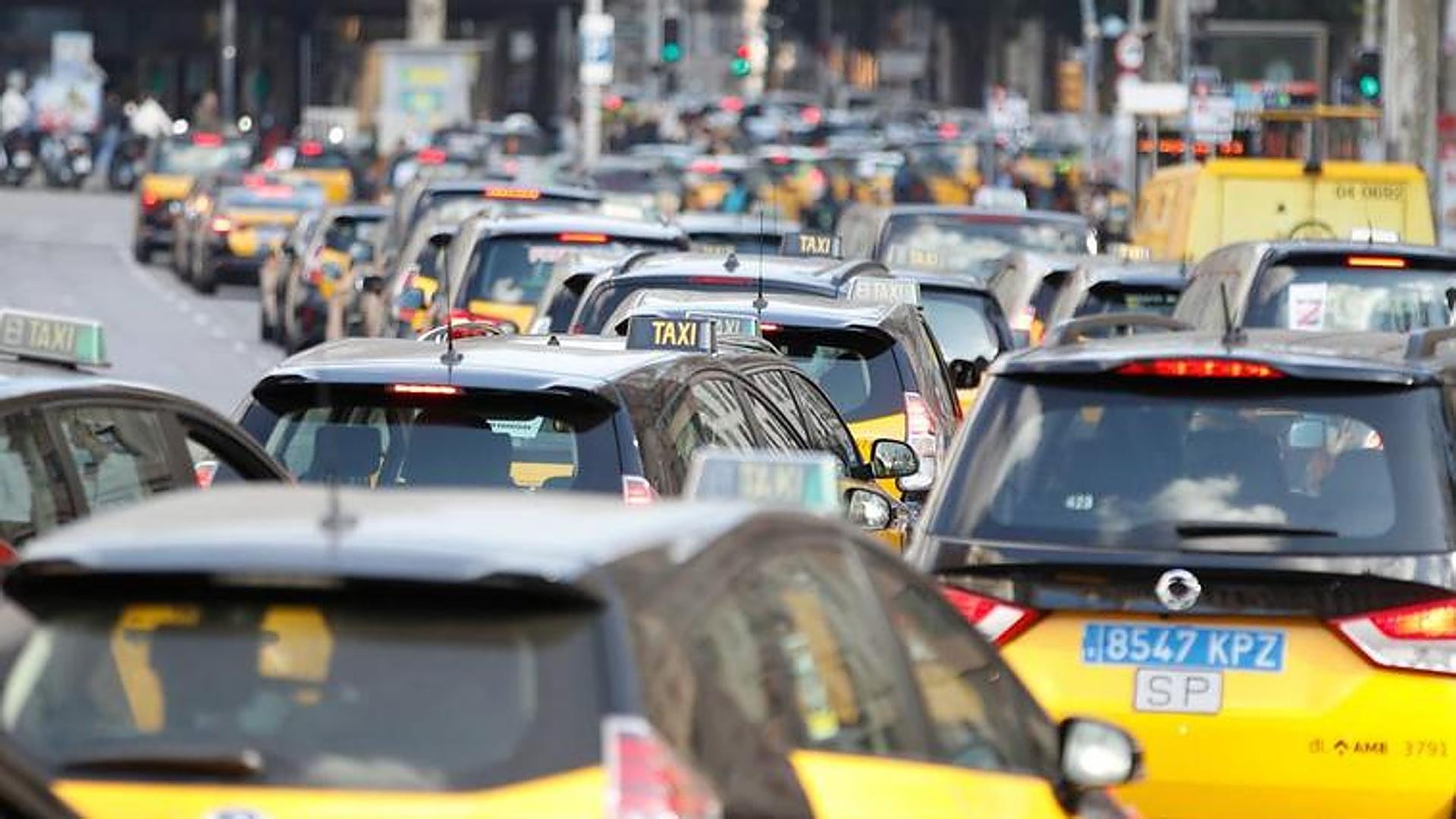 EU court rejects Spanish cap on private hire cars transporting